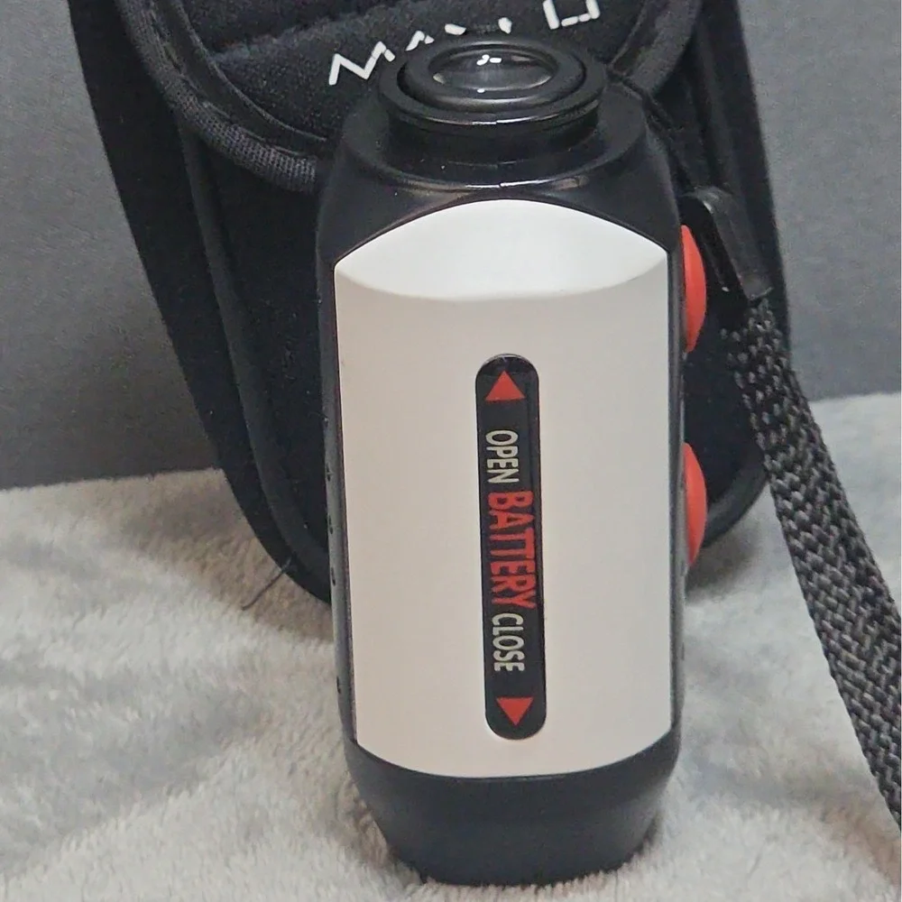 MaxFli 1000 Yard Gall Range Finder Compact W Case
